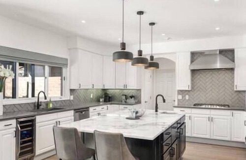 Brush Creek Village Casa | 5 Aspen Modern Home, Fireplace, Incredible Views!