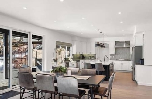 Brush Creek Village Casa | 5 Aspen Modern Home, Fireplace, Incredible Views!
