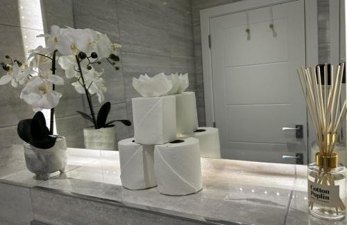Runnymede Apartamento | 5 Aviv Place