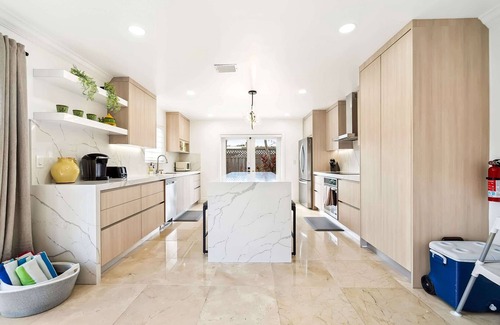 Coral Terrace Casa | 5-BD,3-BA Dreamy Vacation Retreat in Coral Terrace