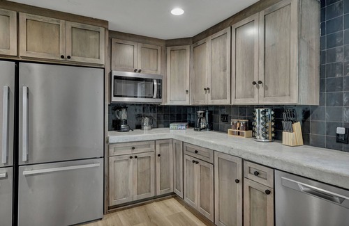 Gaylord Casa | 5 BD Charming Home in Gaylord Sleeps 16 Indoor Pool Hot Tub Game Room