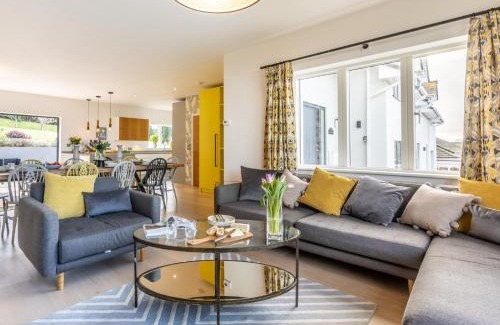 Westleigh Casa | 5 Bed in Appledore 90438