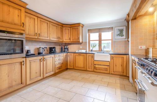 Devils Bridge Casa | 5 Bed in Devils Bridge oc-t13712