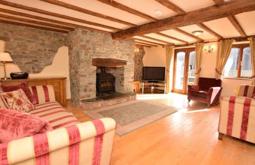Hartland Casa | 5 Bed in Hartland DOCOM