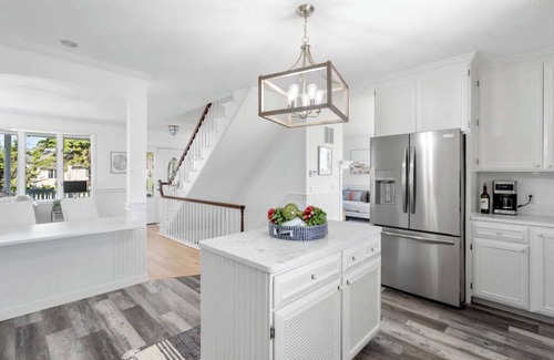 Bonnet Shores Casa | 5-bed Waterfront Beach house with DIRECT access to Private Kelly Beach in Bonnet