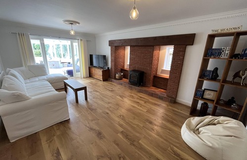 Weston under Wetherley Casa | 5 Bedroom, 4 Bathroom, Gym, Playroom, Country Home