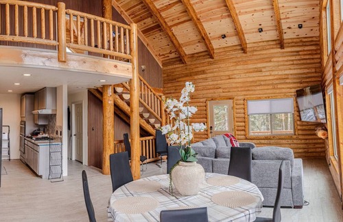 Brian Head Casa | 5+ Bedroom, 4 Bath, 2 Full Kitchens w/ Gameroom