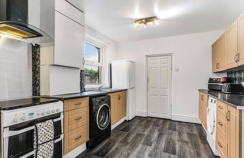North Shore Cabaña | 5 bedroom accommodation in Blackpool