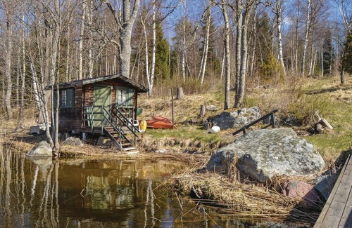 Rimbo Casa | Alojamiento de 5 habitaciones en Rö