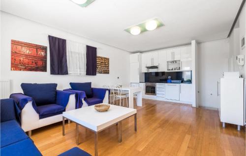 Bosana Casa | 5 Bedroom Awesome Home In Pag