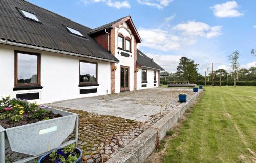 Brovst Casa | 5 Bedroom Beautiful Home In Brovst