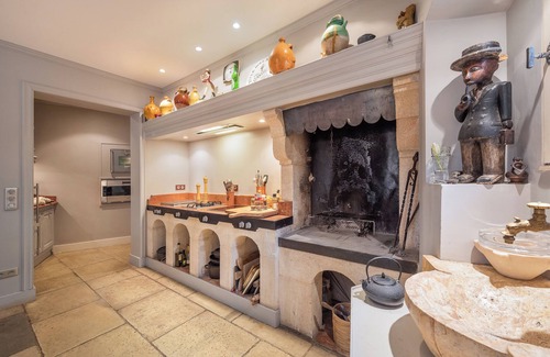 Saint-Siffret Otro | 5 bedroom castle in saint-siffret