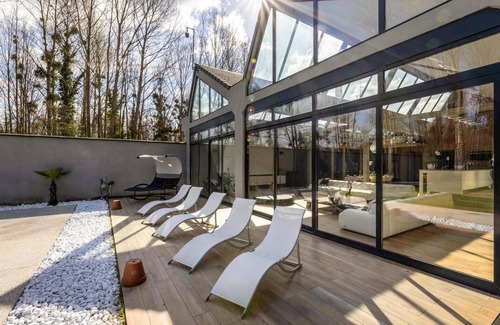 Seine-et-Marne Casa | Preciosa casa en Breuillet con piscina