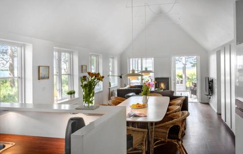 Askeby Casa | 5 Bedroom Gorgeous Home In Askeby