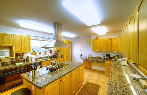 Buckingham Casa | 5 Bedroom Hilltop Villa with Magnificent Views