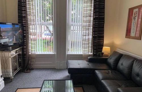 Wallasey Casa | 5 Bedroom Holiday House – Clarendon 65