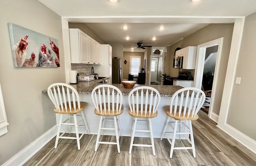 Hartwick Casa | 5 bedroom home near Cooperstown, Dreams Park & All Star Village. Sleeps 13.