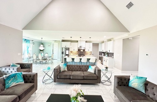 Del Valle Casa | 5 bedroom house near COTA AUS