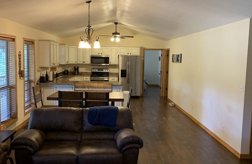 Van Buren Casa | 5-Bedroom house on Current River