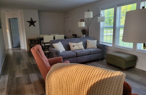 Kalkaska Casa | 5-bedroom house with fitness room in Kalkaska. Perfect locationfor every season