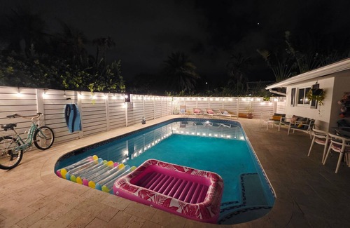 Coral Ridge Isles Casa | 5-bedroom in Fort Lauderdale! Heated Salt water pool w endless amenities