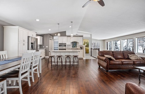 Nisswa Casa | 5 Bedroom Lake House w/Private Swimming Area on Gull Lake - Deck w/Amazing Views
