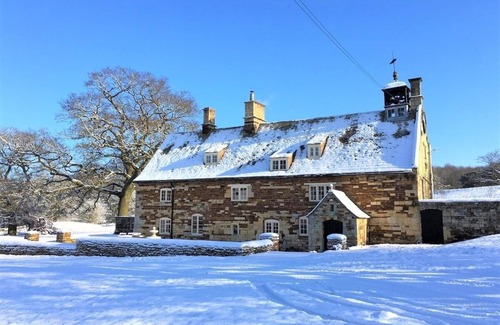 Croxton Kerrial Cabaña | 5 bedroom Manor with idyllic countryside views