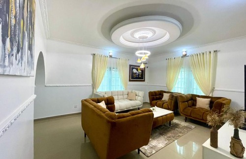 Asokoro Apartamento | 5 bedroom Modern Apartment