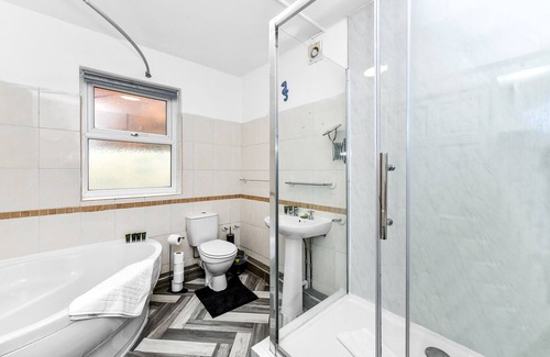 Sneinton Casa | 5 Bedroom Nottingham Gem