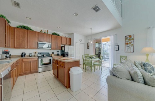 Veranda Palms Casa | 5 Bedroom private pool home in Veranda Palms