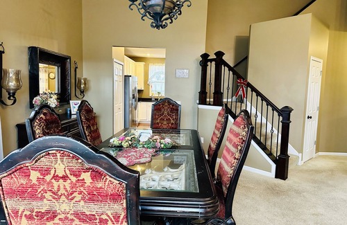 Shakopee Casa | 5 Bedroom Private Villa with Peloton Bike