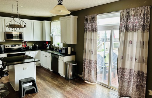 Shakopee Casa | 5 Bedroom Private Villa with Peloton Bike