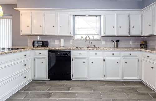 Bammel Casa | 5-Bedroom Sanctuary w Pool: 25 Mins Downtown SC