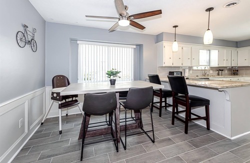 Bammel Casa | 5-Bedroom Sanctuary w Pool: 25 Mins Downtown SC