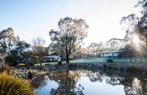 Churchill Casa | 5 bedroom unit in quiet Churchill location