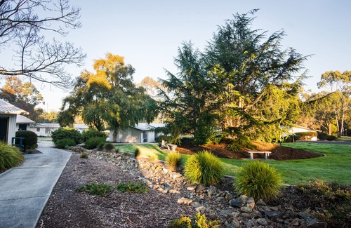 Churchill Casa | 5 bedroom unit in quiet Churchill location