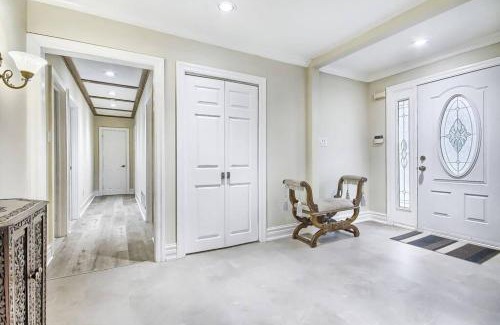 King Casa | 5 Bedroom Vacation Cottage - King City