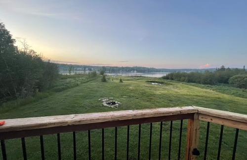 Bonfield Cabaña | 5 Bedroom Waterfront Lake House
