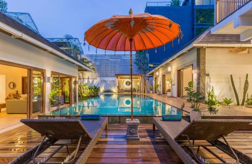 Berawa Villa | 5 bedrooms villa 400m Berawa beach 12m Pool !