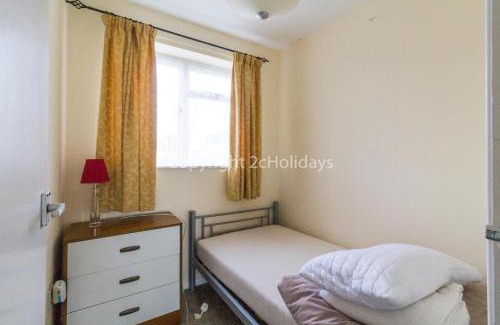 Great Yarmouth Cabina | 5 Berth Chalet To Hire In Hemsby Near Hemsby Beach Ref 18117B