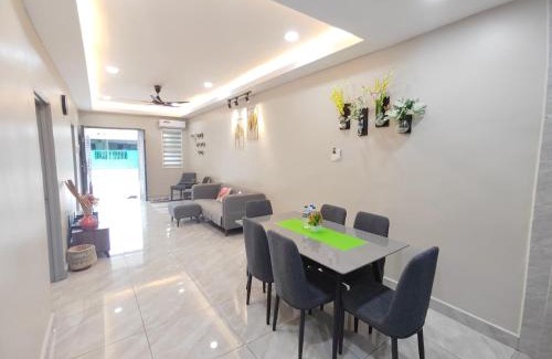 Seremban Casa | 5 Blossom Loveu Homestay