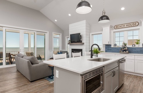 Broadkill Beach Casa | 5 Broadkill - PET FRIENDLY - Beautiful bay front new construction home on Bro