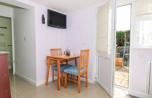 Lancing Cabaña | 5 Firle Road Annexe