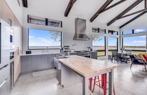 Rockport Casa | 5 houses on a 3 acre private waterfront property. Pier and kayak launch!