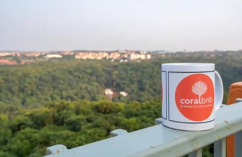 Chicalim Condominio | 5 km to Dabolim Arprt| No Airbnb fees| Pool Access