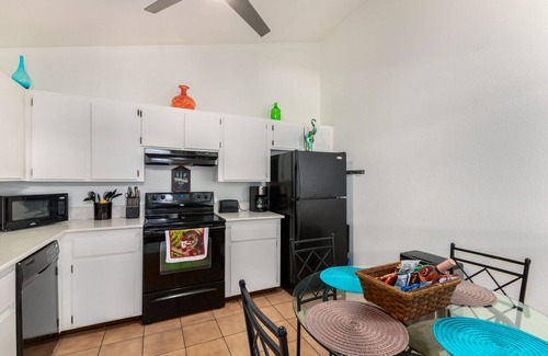 Mesa Grande Condominio | 5★★★★ Location. CUBS stadium is directly across the street!