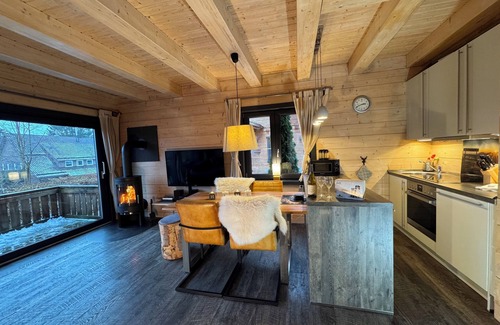 Hahnenklee Casa | Casas de troncos de 5 estrellas con sauna + chimenea en los Alpes - estilo chalet, relajarse "cabaña"