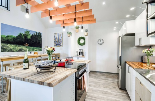 Jefferson City Apartamento | 5 ★ LUXURY BARNDO-2B FARM STAY SLEEPS 14 EUROPEAN STYLE