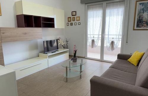 Arma di Taggia Apartamento | 5 m from the Beach, with Terrace and Sea View
