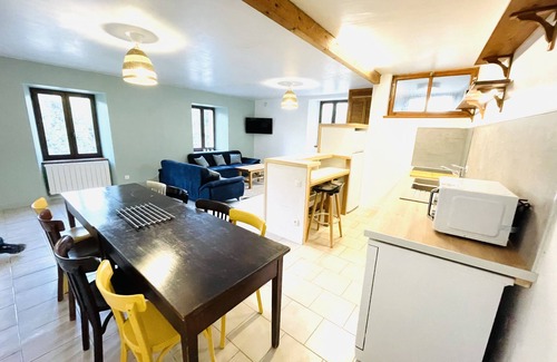 Meaudre Apartamento | 5 minutes from the village, spacious accommodation in a typical Vercors farmhouse